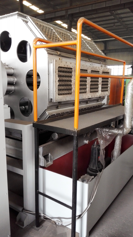 Rotary Paper Egg Tray Machine 2000-3000pcs/H Orange And Green Pulp Molding Machine  For  Paper Egg Carton / Tray Making