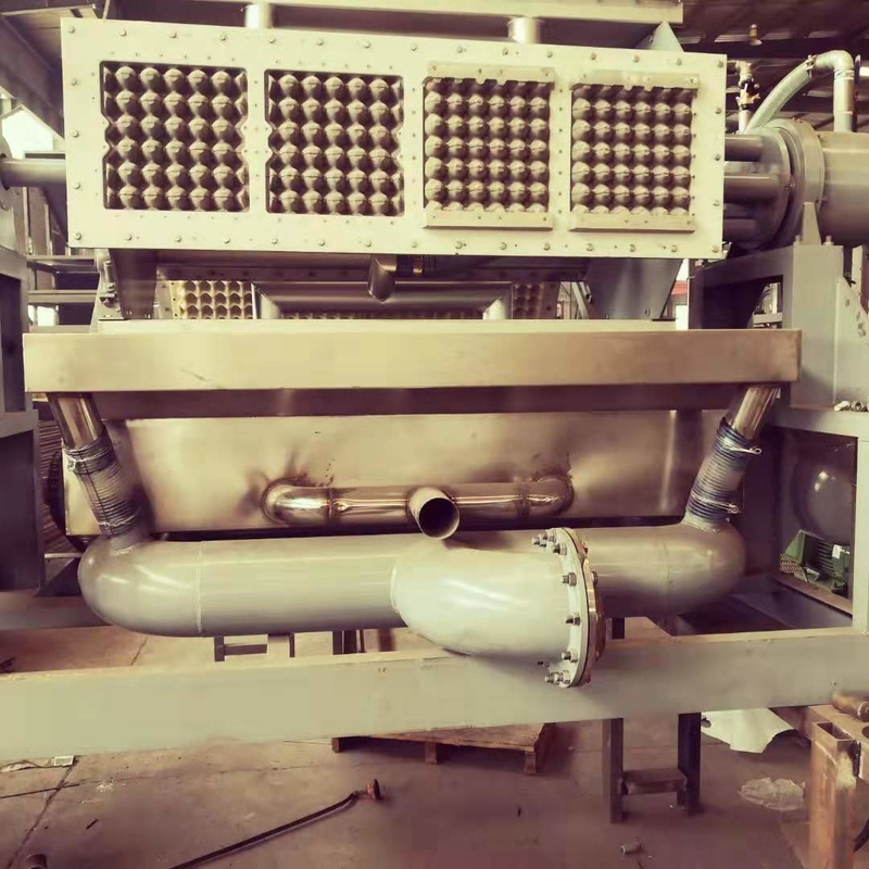 2 Colors Paper Pulp Molding Rotary Egg Tray Machine 150kg/H Waste Paper Consumption