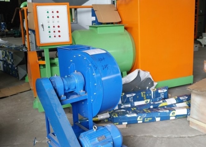 Semi Automatic Egg Tray Machine 3 Sets Forming Molds 1000 Pcs/h Capacity