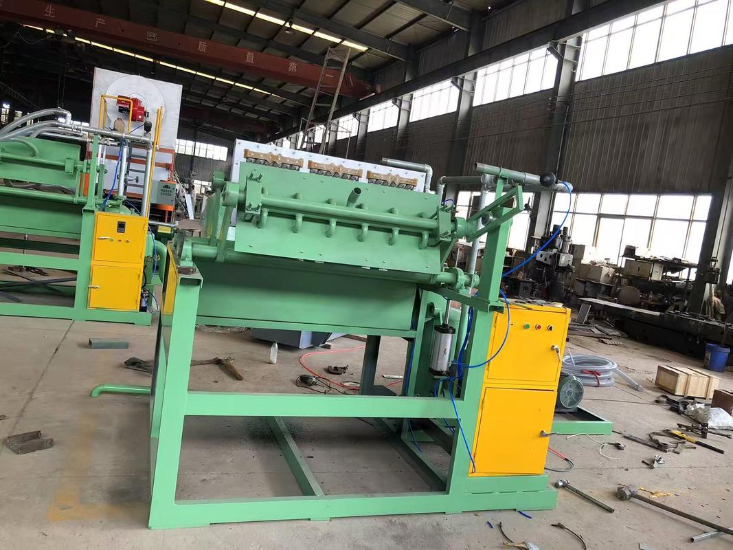 Semi-Automatic Paper Egg Tray Machine 700pcs/h-1500pcs/h Recycled Automatic Egg Carton Production Line