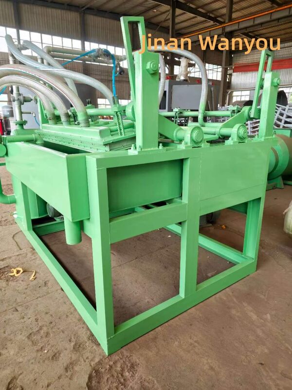 Semi Automatic Paper Egg Tray Making Machine with Simple Structure and 1 by 4 Molds for Production of 1500 Pieces per Hour